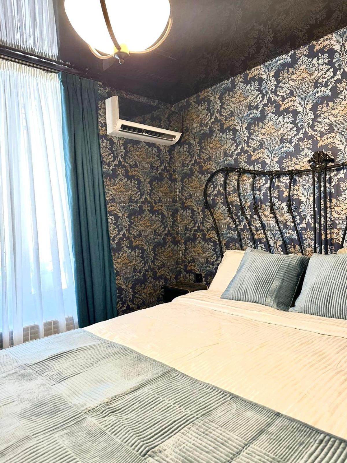 Cozy In Old Tbilissi